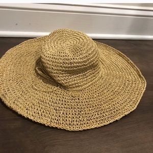 Billabong floppy hat
